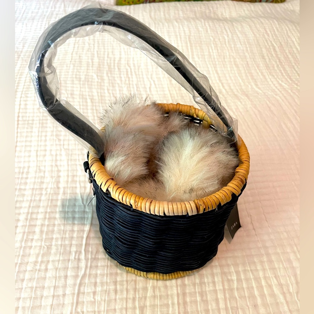 NWT basket purse